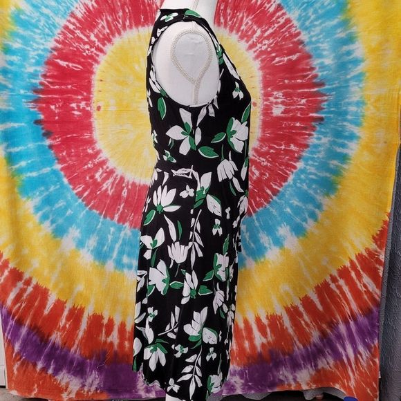 A New Day | Wrap Dress | Color: Floral | Size: M - Picture 4 of 4